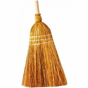 Vassoura Palha Milho C/3 Fios com Cabo Cepo Sem Capa Nobre 32028